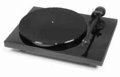 Pro-Ject 1Xpression Carbon Turntable With Sumiko Pearl Cartridge