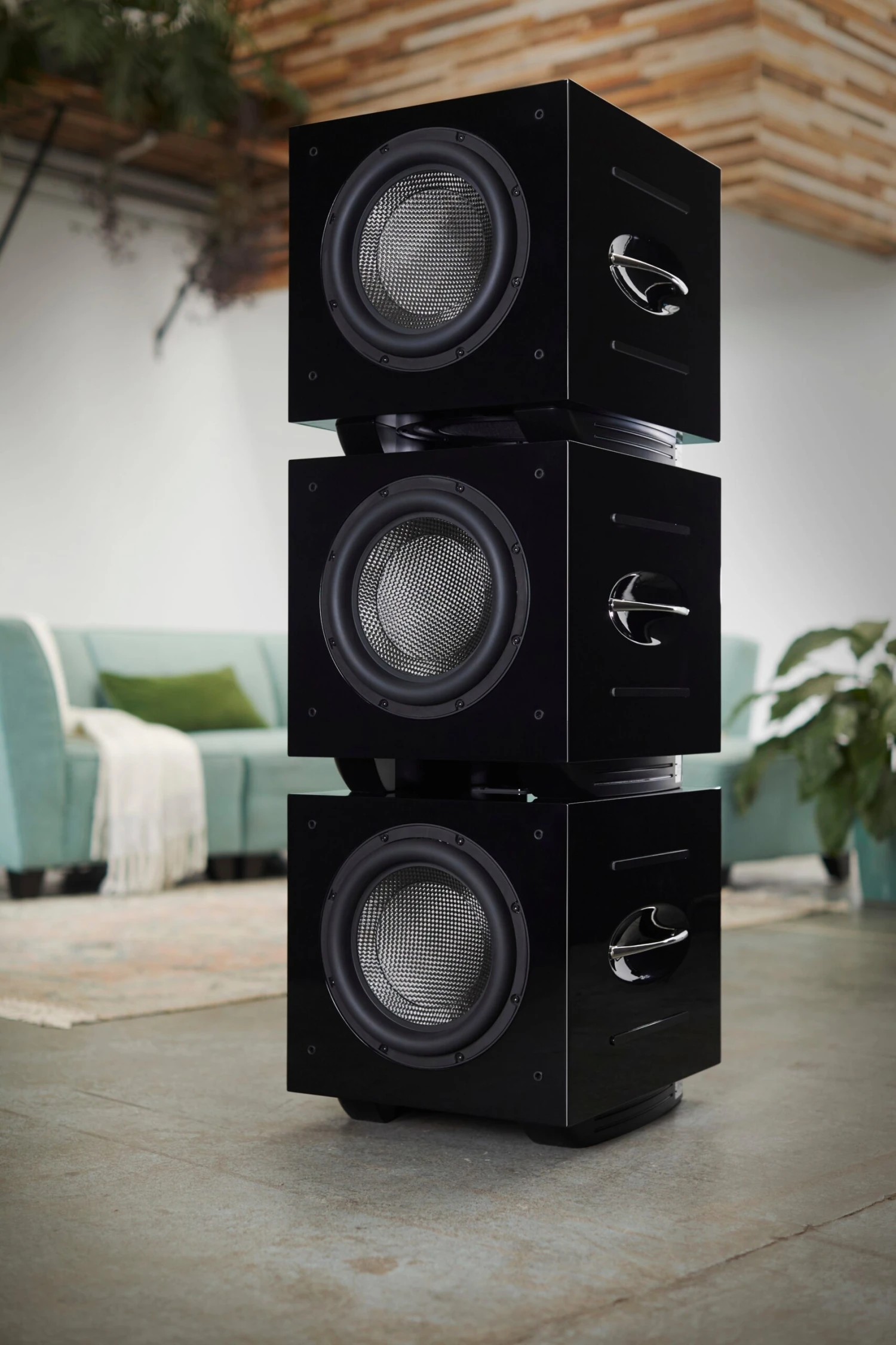 REL Acoustics Carbon Special Subwoofer 6 REL Acoustics Carbon Special Subwoofer - Image 4