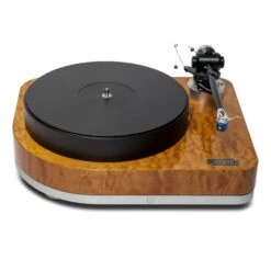 Pure Fidelity Horizon Mk2 Turntable -High Quality Audio Store Horizon Quilted Maple Encounter Tonearm 1440x810 1