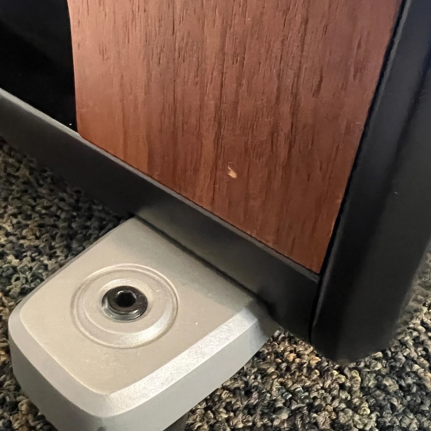 Polk Audio Legend L800 Floorstanding Loudspeaker (pair) (BLEM) 9 Polk Audio Legend L800 Floorstanding Loudspeaker (pair) (BLEM) - Image 7