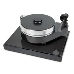 Pro-Ject RPM 10 Carbon