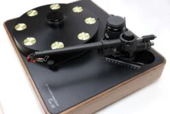 Dr. Feickert Trio SE Upscale Audio Exclusive Turntable -High Quality Audio Store TrioSE 7